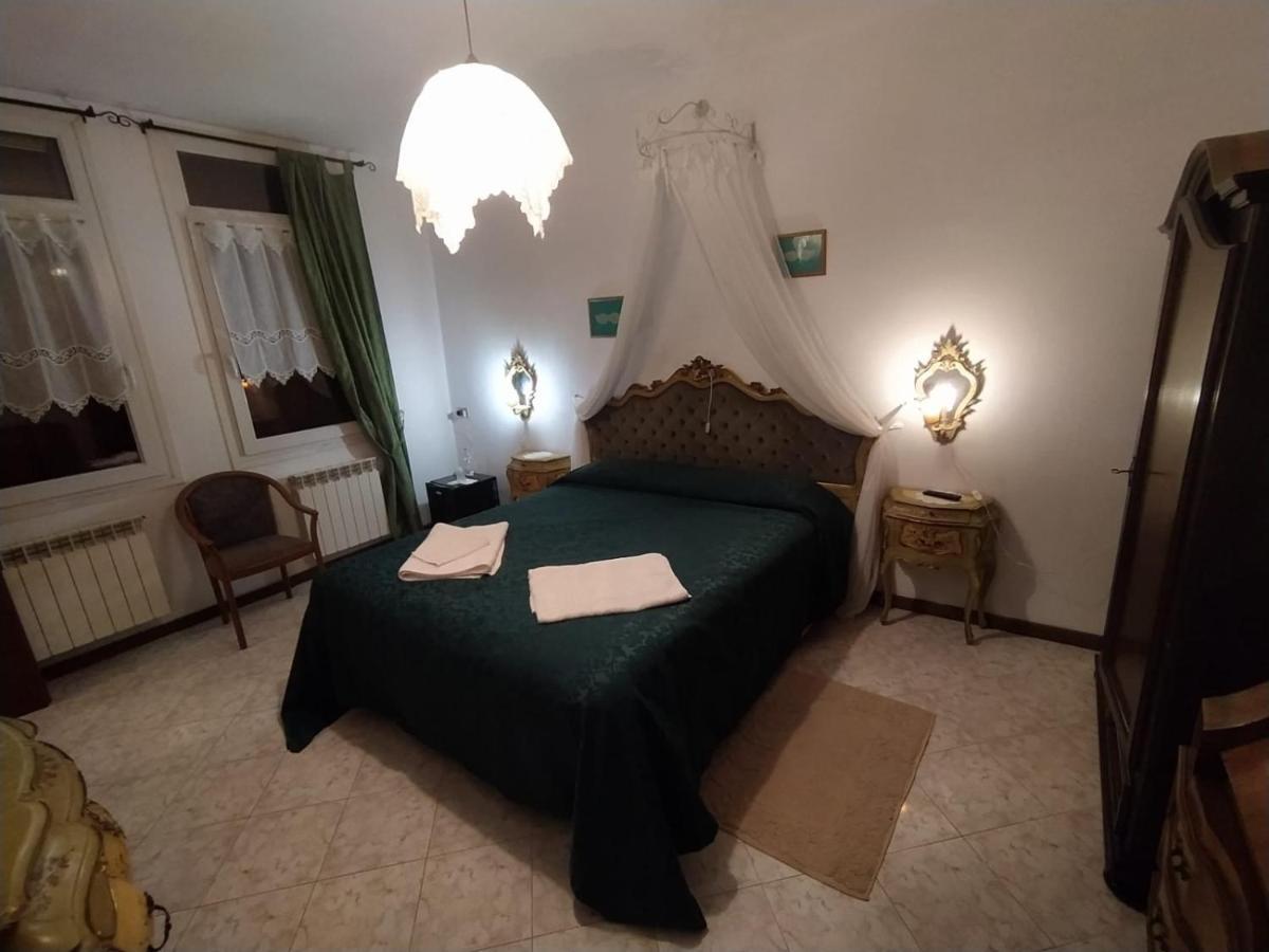 Ca Isabella Bed and Breakfast Venetië Buitenkant foto